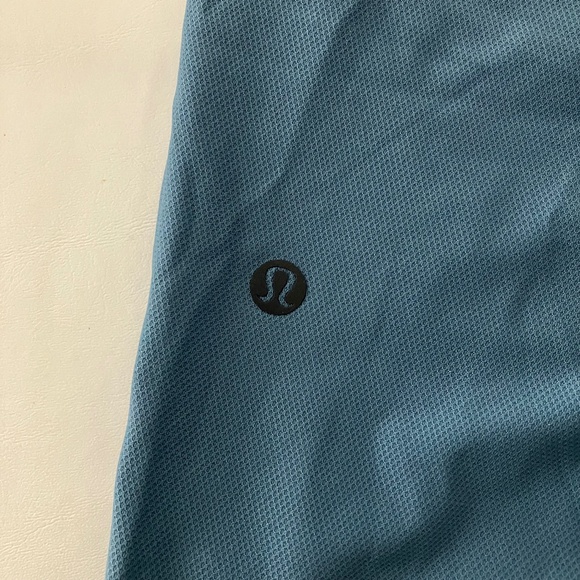 Lululemon Men License to Train Short 7" LinerLess Utility Blue L - Picture 10 of 16